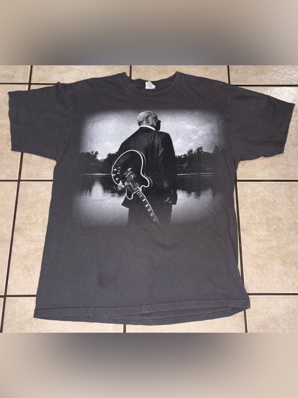 Anvil BB King Tour Black Men’s Tee with Guitar Silhouette Back Print